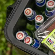 Geanta Termoizolanta Pescuit Avid Carp Stormshield Deluxe Cooler, 46x29x29cm, 30l