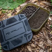 Cutie Momeala Korum Divided Bait Tub, 1.7L