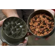 Dispozitiv Sfaramat Boilies/Pelete Korda Krusha