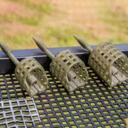 Momitor Preston ICS In-Line Pellet Feeder, Medium