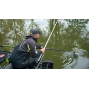 Coada Minciog Matrix Ethos XR Power Landing Net Handle, 3 Tronsoane, 4.50m