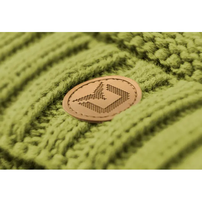 Caciula Delphin Folk School