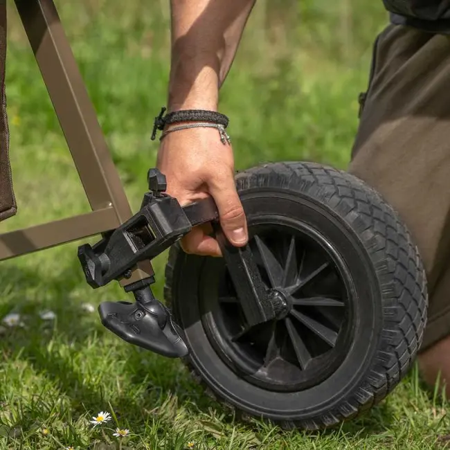 Carucior Transportat Accesorii Pescuit Avid Carp Transit Extreme 3 Wheel Barrow