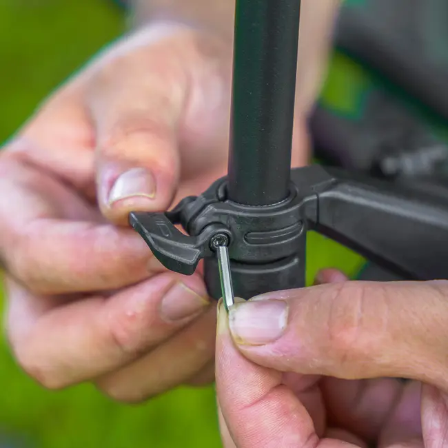 Rod Pod Pescuit Crap Avid Carp Revolve Multi Pod 3 Posturi – Reglabil si Versatil