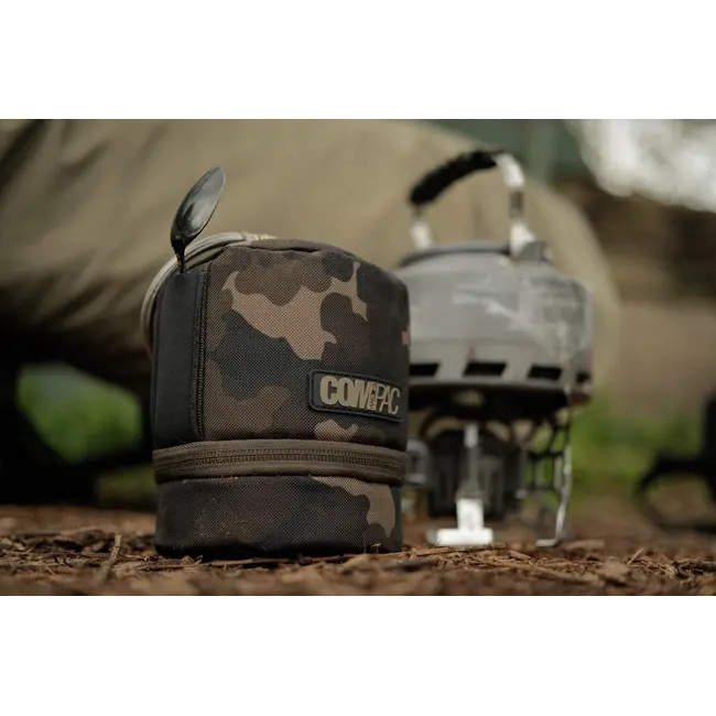 Husă Butelie Gaz Korda Compac Dark Kamo Gas Jacket