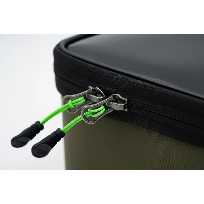 Geanta Semirigida pentru Accesorii Korda Compac 220, 29x20x12cm