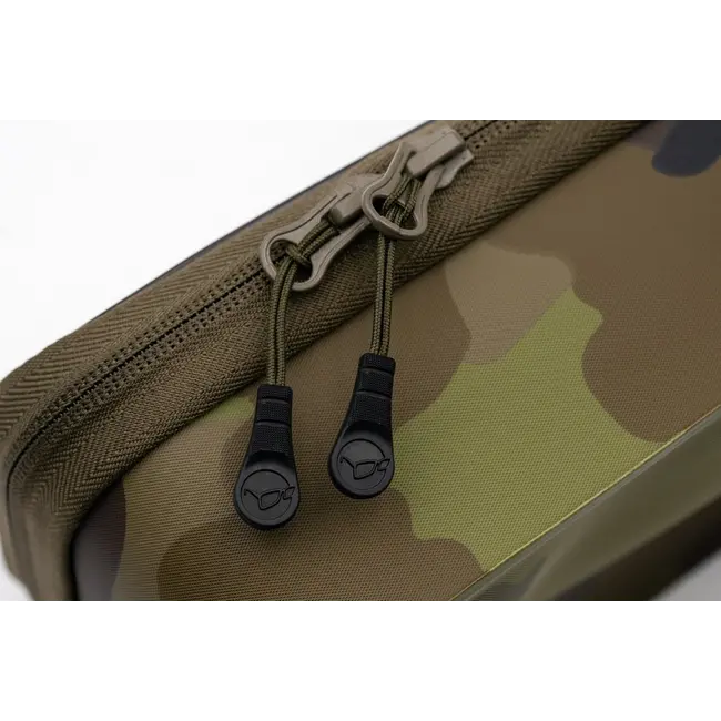 Geanta Semirigida pentru Accesorii Pescuit Korda Compac 140, Kamo, 26x14x8cm