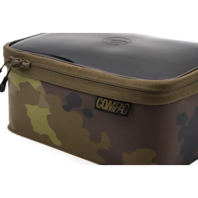 Geanta Semirigida pentru Accesorii pescuit Korda Compac 220, Kamo, 28x20x12cm