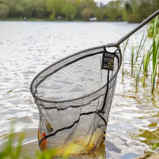 Cap Minciog Preston Carbon F1 Latex Landing Net 40cm