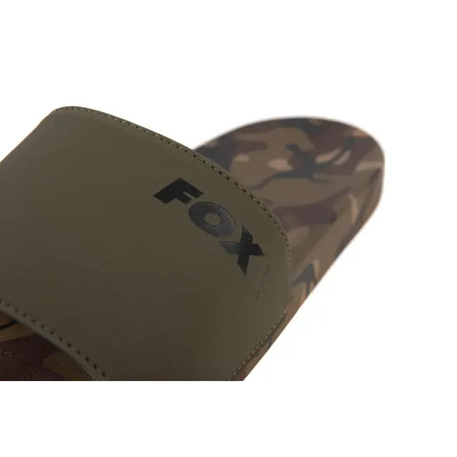Papuci Fox Sliders Camo Khaki – Incaltaminte usoara pentru pescuit