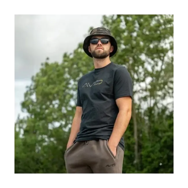 Tricou Avid Carp Compound Black – Bumbac 100%
