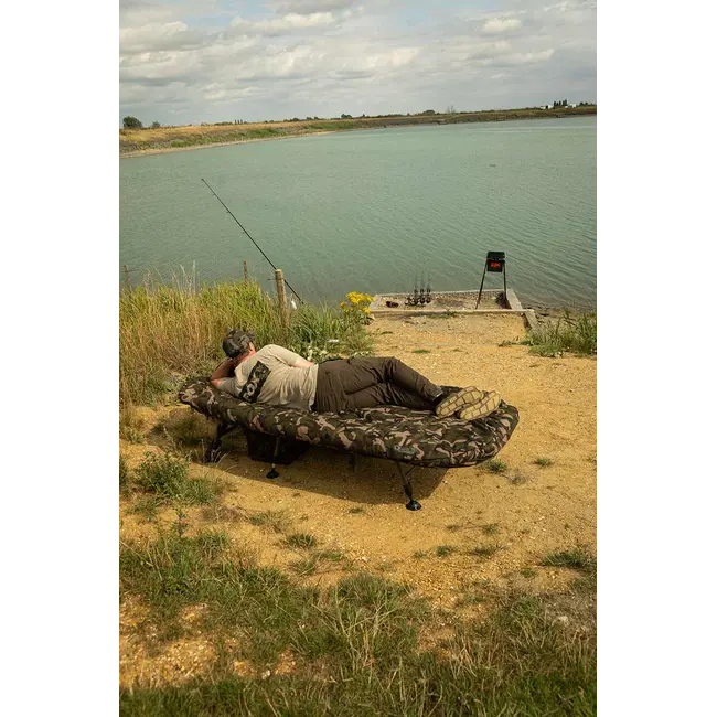 Pat cu Sac de Dormit Fox Camolite Compact