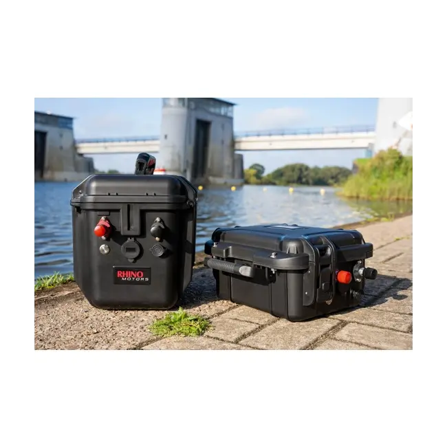 Acumulator si Cutie de Transport Rhino Motors Lithium Outdoor Box 12V 50Ah