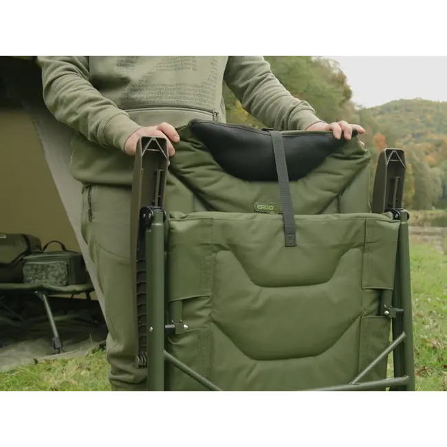 Scaun Pescuit Delphin ErgoCarp – Confort ergonomic si stabilitate maxima