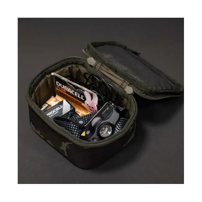 Borseta Korda Compac 100 Tackle Pouch, Dark Kamo,15×12.5×8.5cm