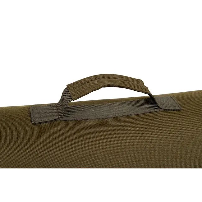 Pat Pescuit cu Sac de Dormit Fox Flatliner X MF8 – 8 picioare ,sac 5 sezoane