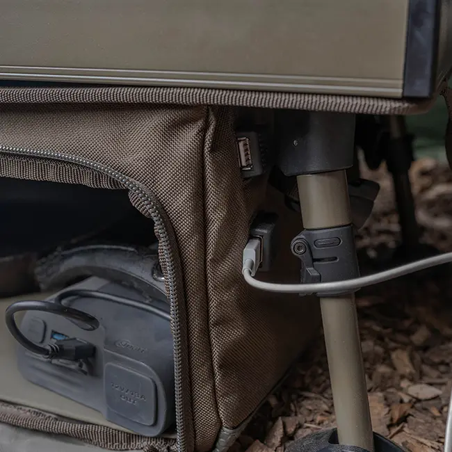 Masă pentru Monturi Avid Carp Double Decker Bivvy Table + Organiser