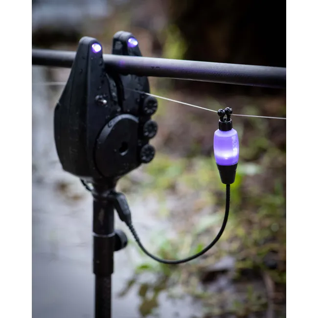 Hanger Fox Black Label Dinky Halo Bobbins cu Lumina