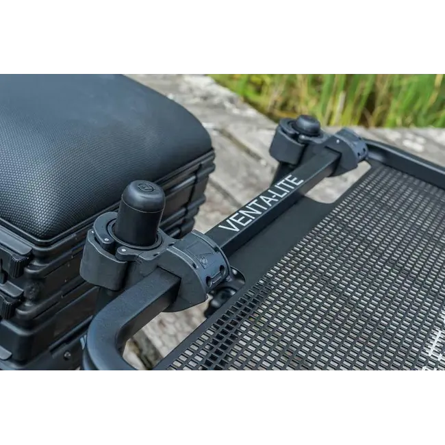 Tava Laterala Preston Offbox 36 Venta-Lite Hoodie Side Tray pentru Scaun Modular, Standard