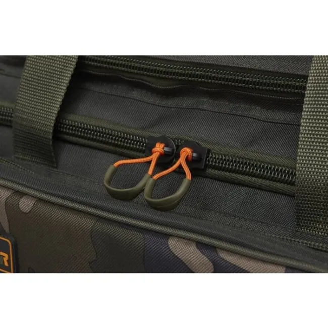 Geanta Prologic Avenger Carryall S, Culoare Camo, 37x34x38cm