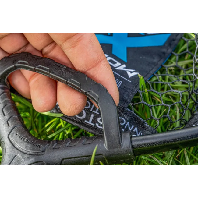 Cap Minciog Preston Monster XS Lift Net 24"