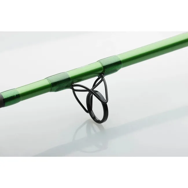 Lanseta Madcat Green Heavy Duty, 2.70m, 200-400g, 2buc