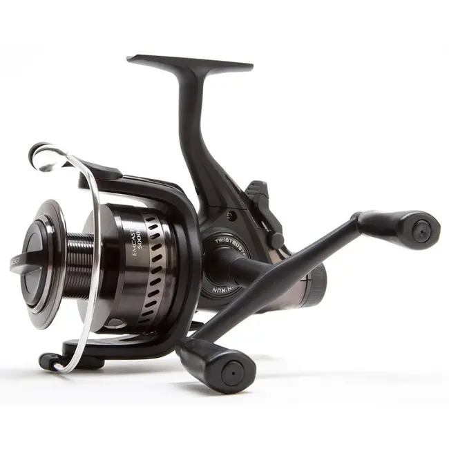 Mulineta DAIWA emcast br 4000a 7rul 270x030 4,6:1