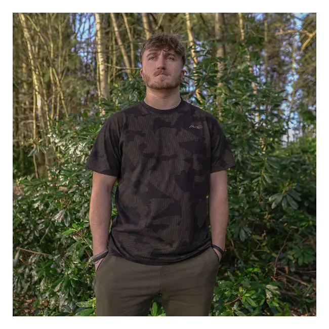 Tricou Avid Carp Distortion Camo T-Shirt