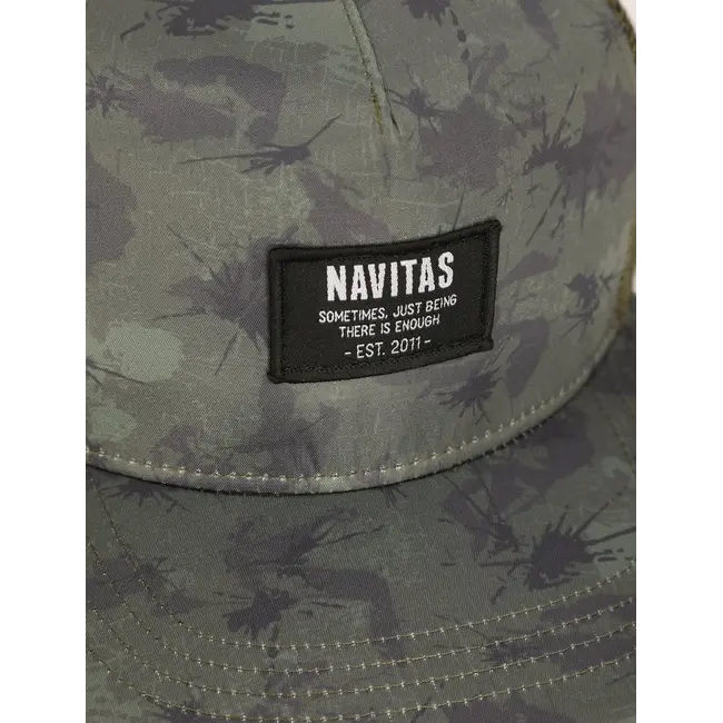 Sapca Navitas Camo Identity Trucker Cap