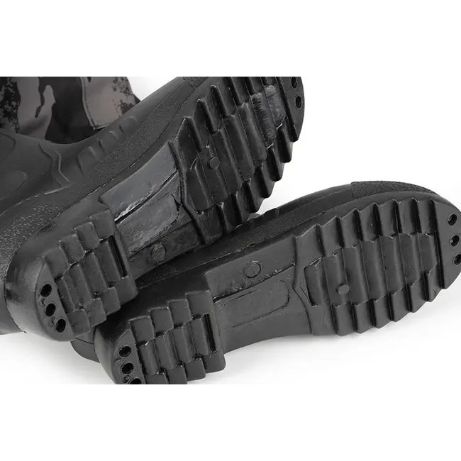 Cizme de Piept FOX Rage Breathable Camo Lightweight Chest Waders