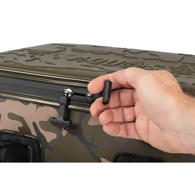 Geanta FOX Aquos Camolite Cool Bag 20L, 44.5x29.5x29.5cm, CEV025