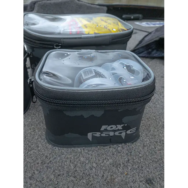 Geanta Fox Rage Voyager Camo Welded Accessory Bag Small, 14x12.5x9cm