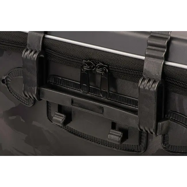 Geanta Fox Rage Voyager Camo Welded Bag Medium, 30.8x23.8x28cm 