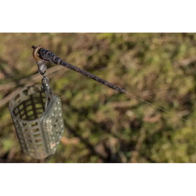 Kit Montura Feeder Korum Camo Running Rig, 4buc/plic