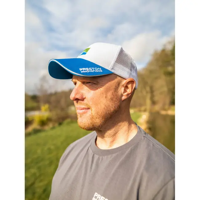 Sapca Preston White Mesh Cap