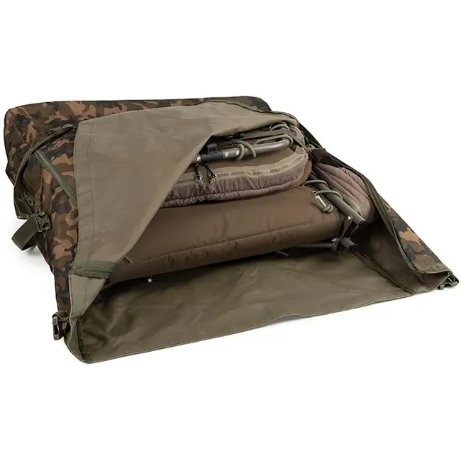 Husa Pat Fox Camolite Bed Bag Small, 95x80x22cm