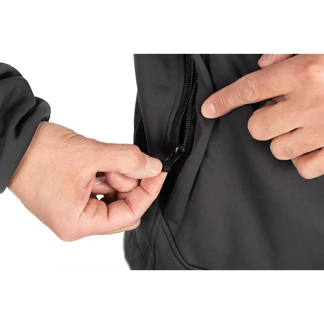 Jacheta Fox Rage Voyager Lightweight Wind Blocker