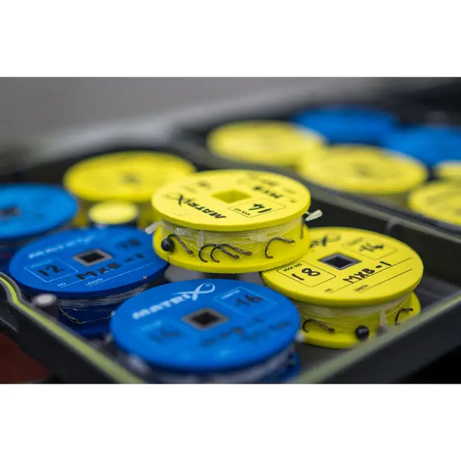 Carlige Matrix MXB-1 Barbed Eyed BLK