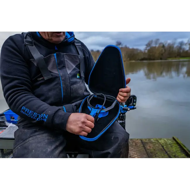 Husa Rigida Preston Hardcase Catty Safe – Protecție pentru Catapulte, 30x21x8cm