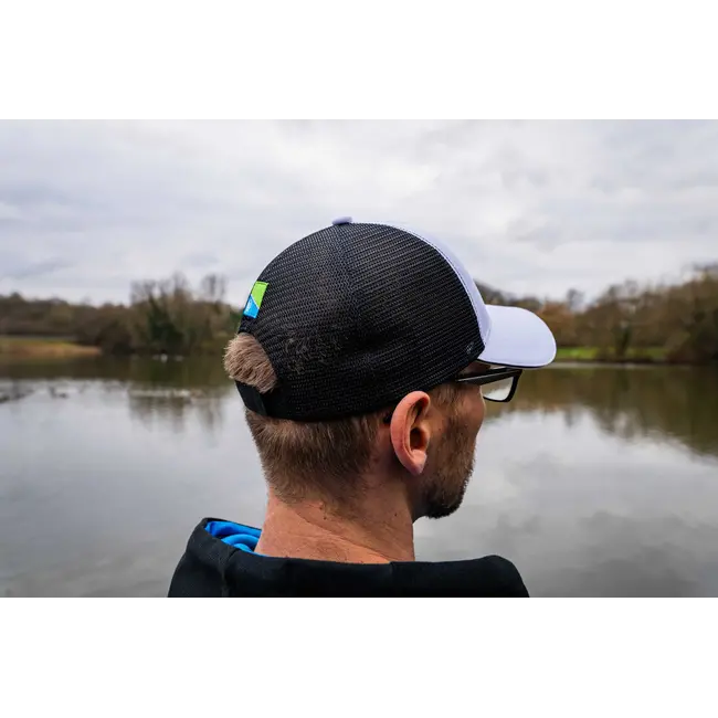 Sapca Preston White Ventamesh HD, plasa aerisire, marime universala