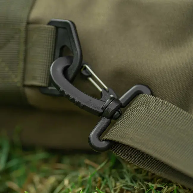 Husa Lansete Avid Carp RVS 3 Rod Sleeve 13ft, 210cm, 3 Lansete + 3 Mulinete