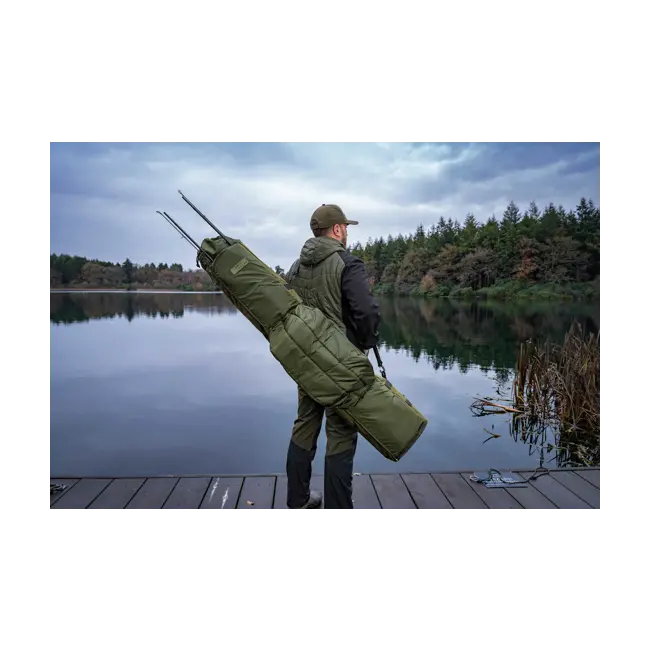 Husa Lansete Pescuit Korum Progress Folding Quiver 3 Rod, 3 Lansete + 3 Mulinete, 26x18x155cm