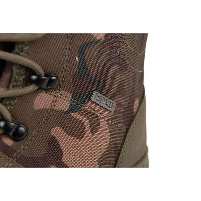 Bocanci Fox Khaki/Camo V2 BOOT,Culoare Camo! Disponibil  in stoc din 20.03.2025 !