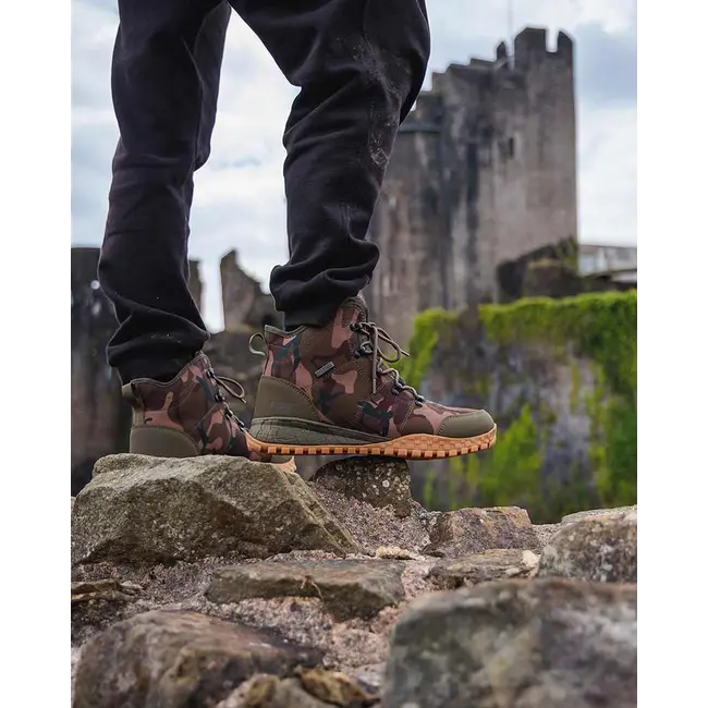 Bocanci Fox Khaki/Camo V2 BOOT,Culoare Camo! Disponibil  in stoc din 20.03.2025 !