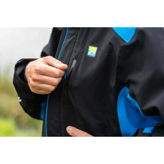 Costum Preston DF Utra Suit, Black/Blue