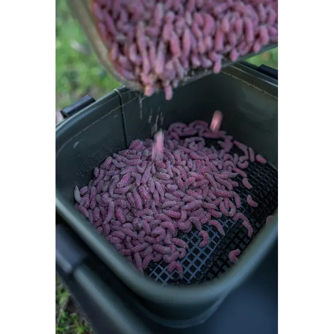 Geanta Korum EVA Bait Station + Doua Tavi Interne, 28x18x18cm si 15x12x7cm