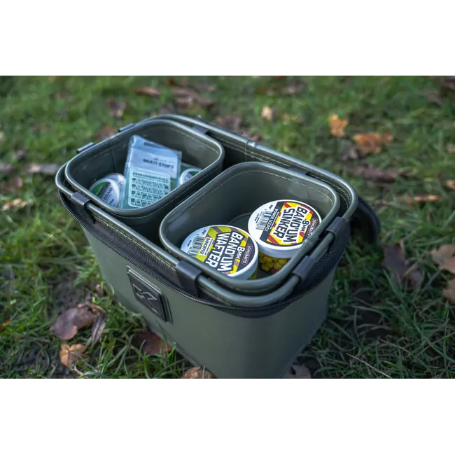 Geanta Korum EVA Bait Station + Doua Tavi Interne, 28x18x18cm si 15x12x7cm