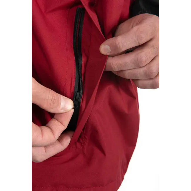 Jacheta de Ploaie Fox Rage Stash Waterproof Jacket, Storm Grey & Chilli Red