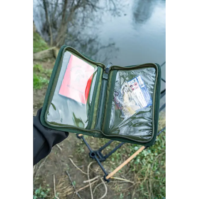 Portofel Accesorii Pescuit Korum Progress Document Wallet, 20x14x3cm