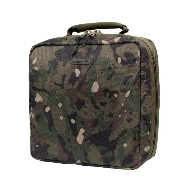 Geanta + Accesorii Pentru Picnic Trakker NXC Camo Deluxe Food Set, 27x27x10cm